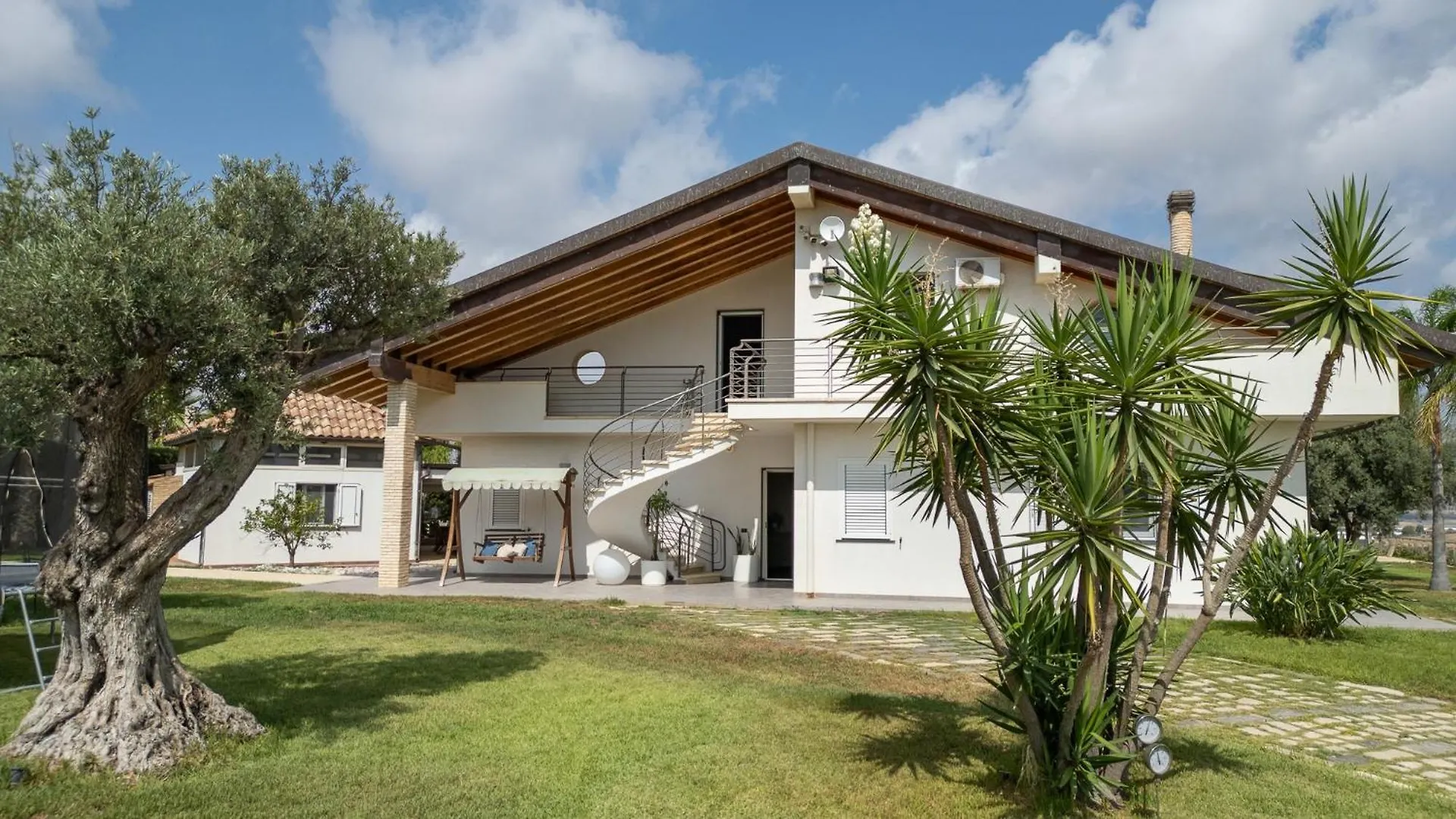 Villa Alessia 6, Emma Villas Gela 0*,  Italy