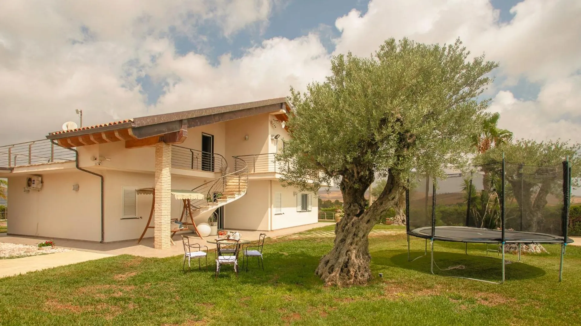 Villa Alessia 6, Emma Villas Gela